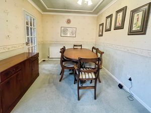 Dining room- click for photo gallery